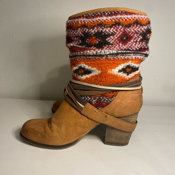Steve Madden Leather Boho Southwestern Cognac Tolteca Mid-Calf Boot size… - Picture 2 of 10